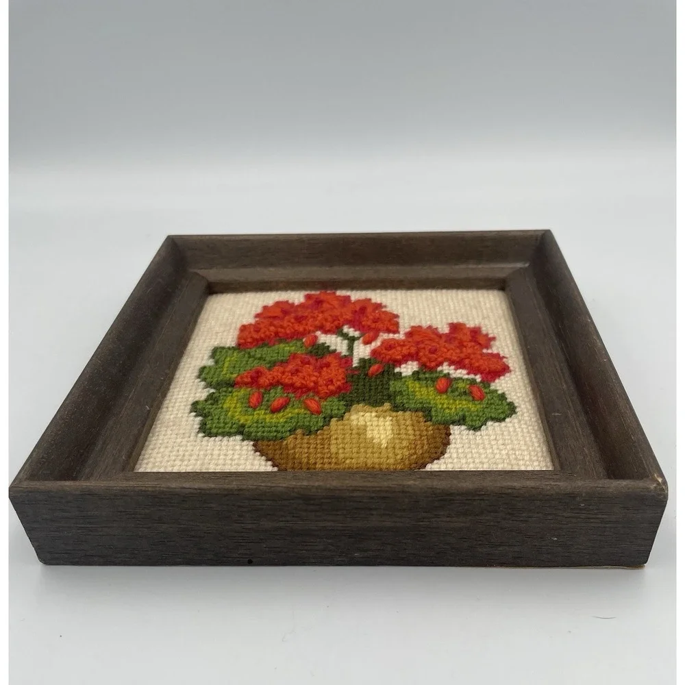 Vtg Floral Crewel Embroidery Framed Wall Art 6 x 6 Cottagecore Red Geraniums MCM